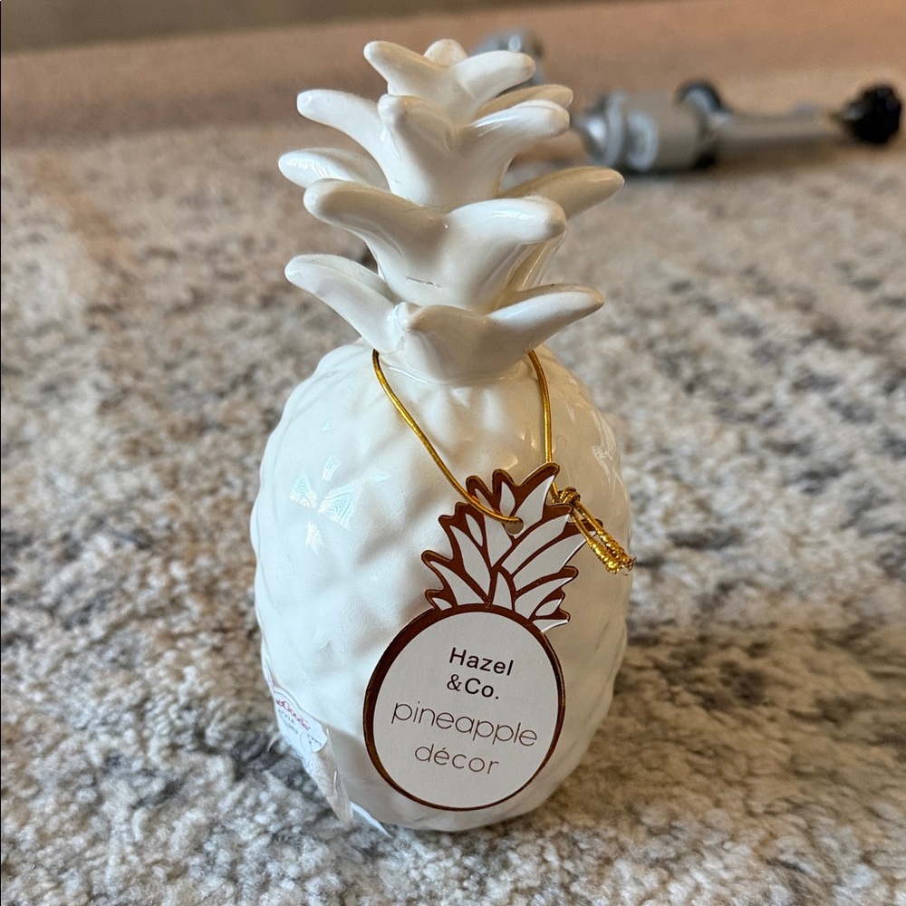 White Ceramic Pineapple Decor - Picture 2 of 2